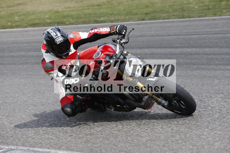 Archiv-2025/05 14.04.2025 Plüss Moto Sport ADR/Freies Fahren/1